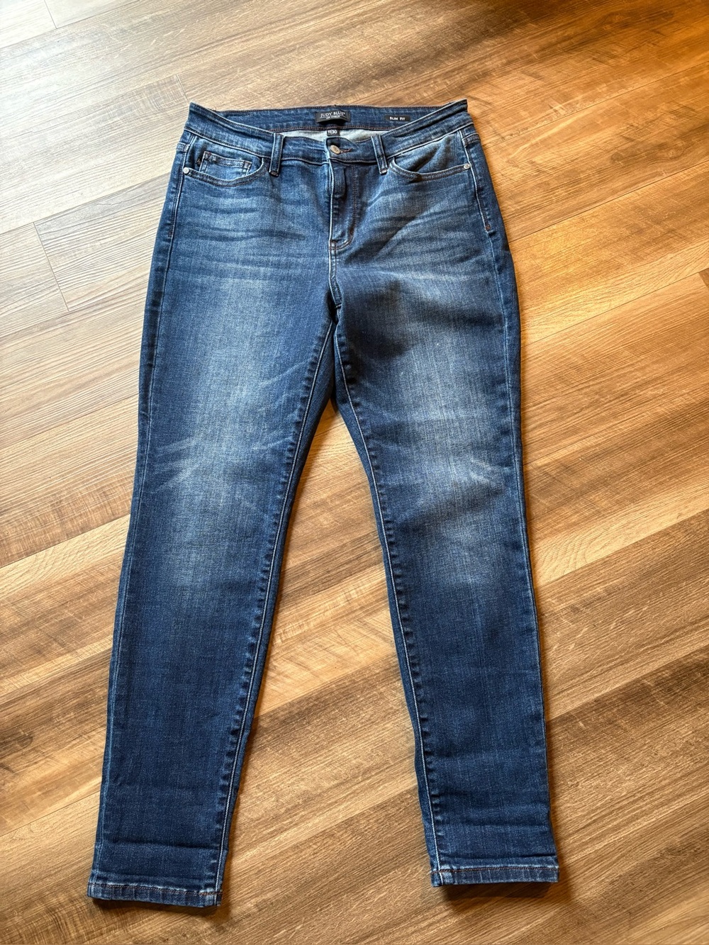 Judy Blue slim fit 11/30